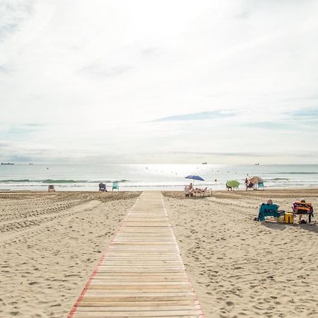 Apartbeach Novelty Climatizado Y Vistas Playa 萨洛 外观 照片