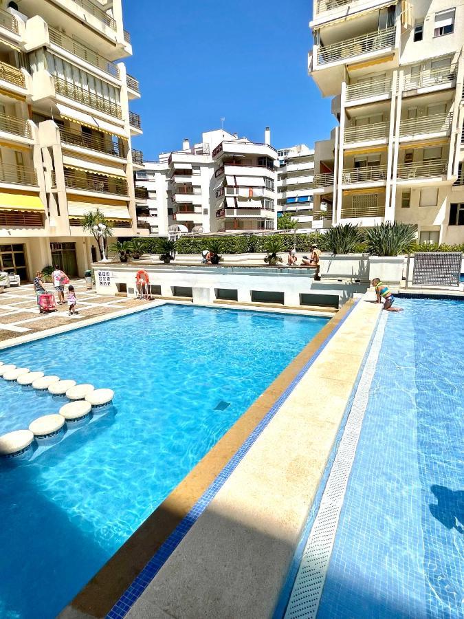 Apartbeach Novelty Climatizado Y Vistas Playa 萨洛 外观 照片