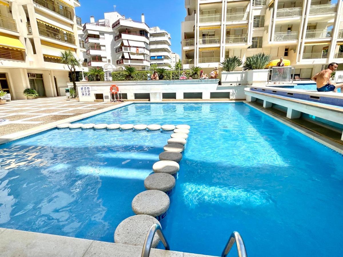 Apartbeach Novelty Climatizado Y Vistas Playa 萨洛 外观 照片
