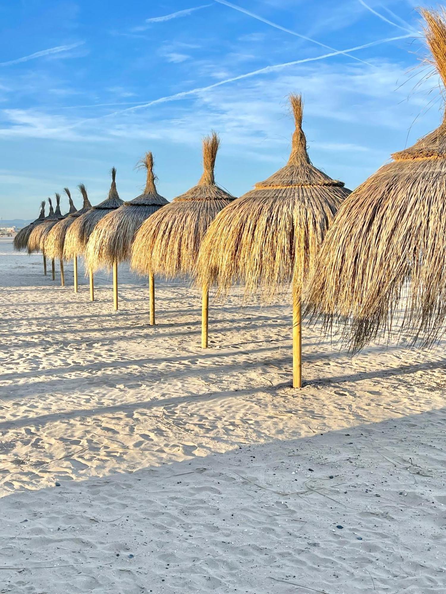 Apartbeach Novelty Climatizado Y Vistas Playa 萨洛 外观 照片