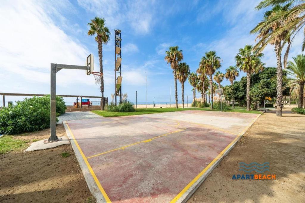Apartbeach Novelty Climatizado Y Vistas Playa 萨洛 外观 照片